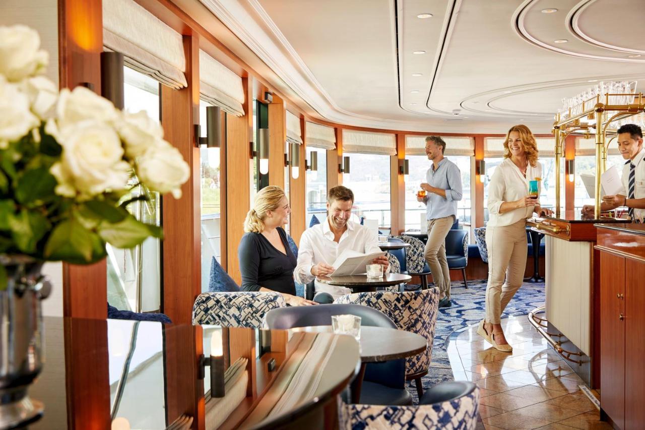 Hotel Viva Riverside Altstadt 4*