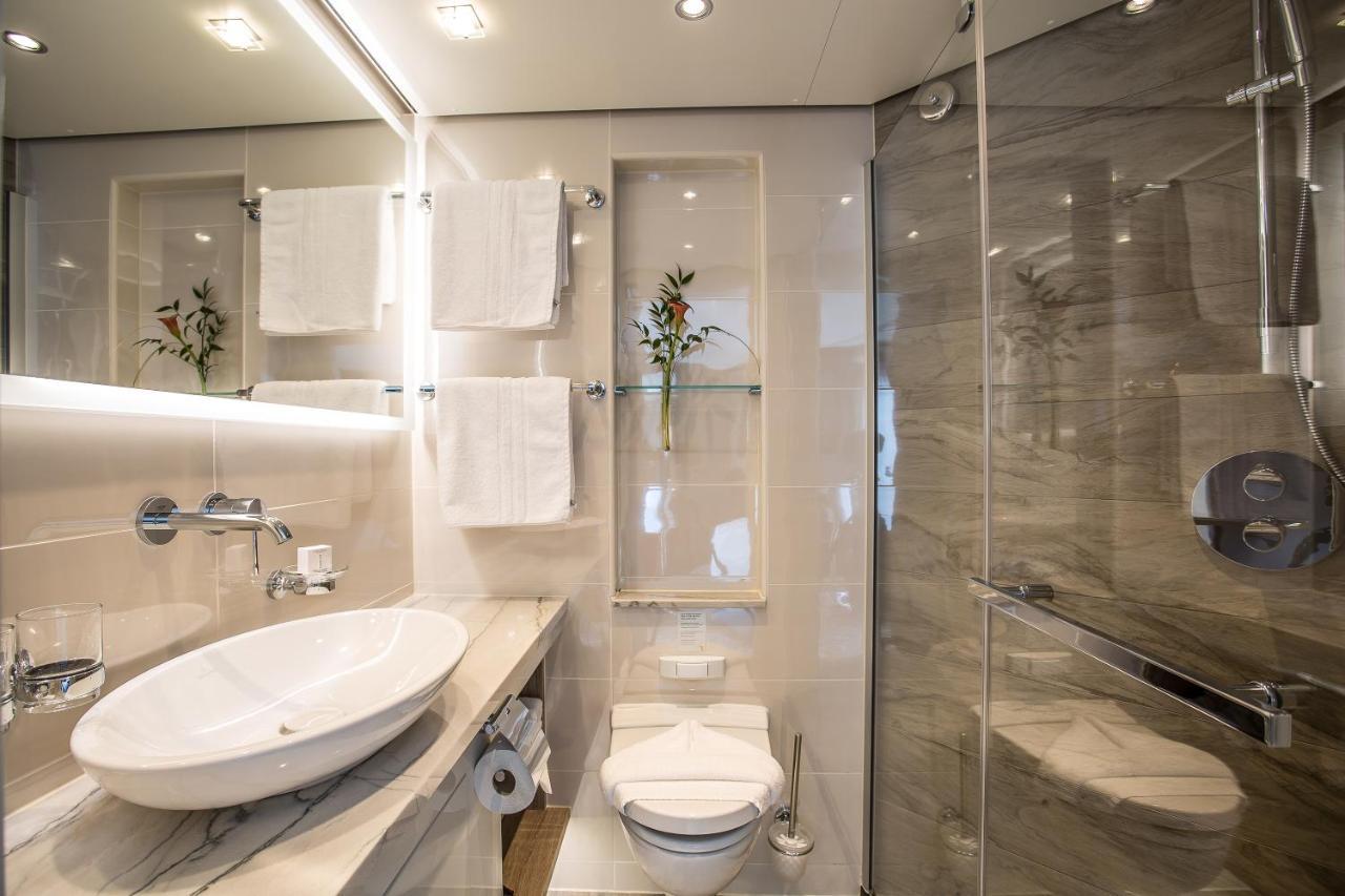 Viva Riverside Altstadt Dusseldorf