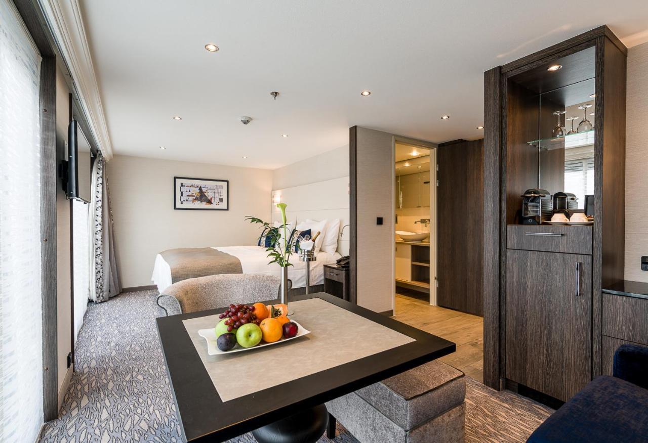 Viva Riverside Altstadt Dusseldorf