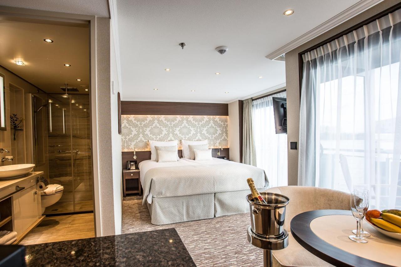 Viva Riverside Altstadt Hotel 4*