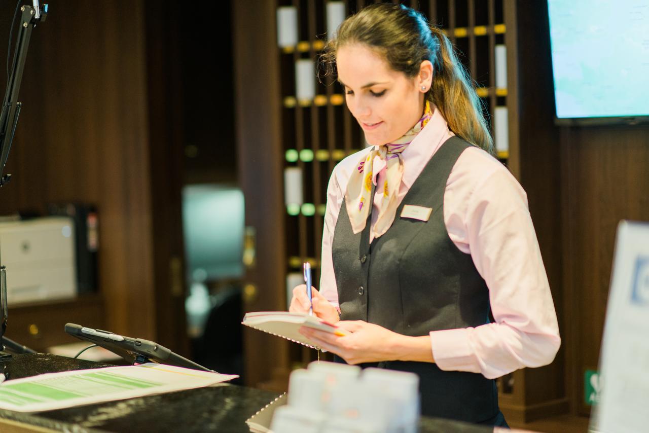 Hotel Viva Riverside Altstadt 4*